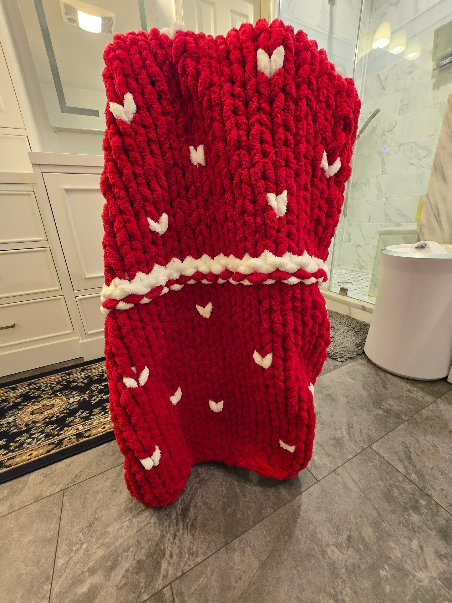 Hearts Galore Chunky Knit Blanket