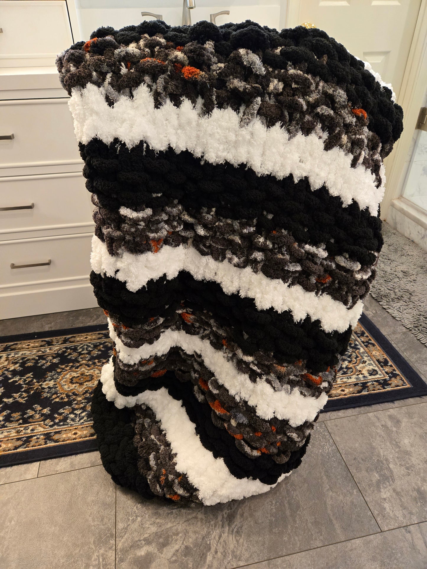 Midnight Blaze Chunky Knit Blanket