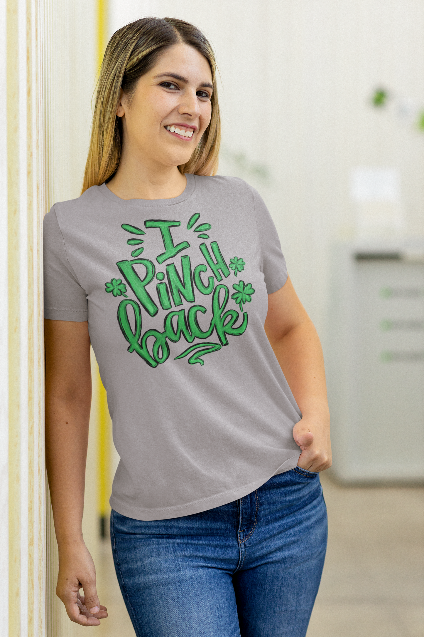 I Pinch Back Regular & Plus Long or Short Sleeve Graphic Tee