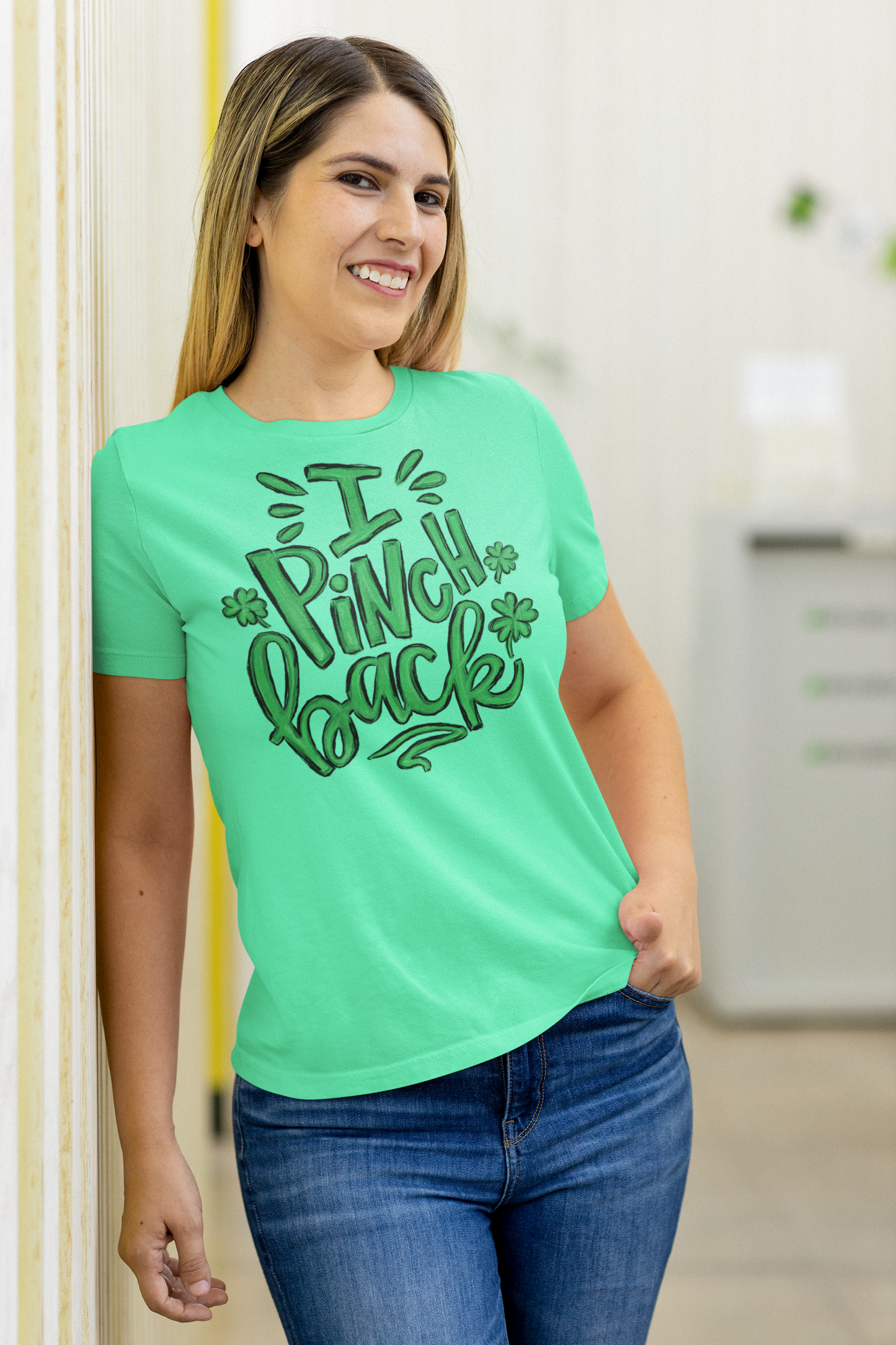 I Pinch Back Regular & Plus Long or Short Sleeve Graphic Tee