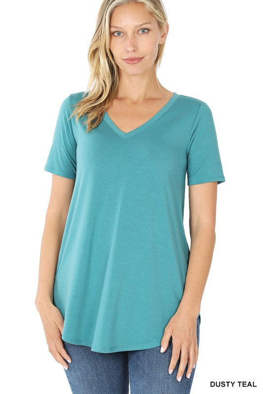 SHORT SLEEVE V-NECK ROUND HEM TOP