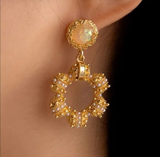 Gold & Pearl Women's Fashion Flower Drop Earrings