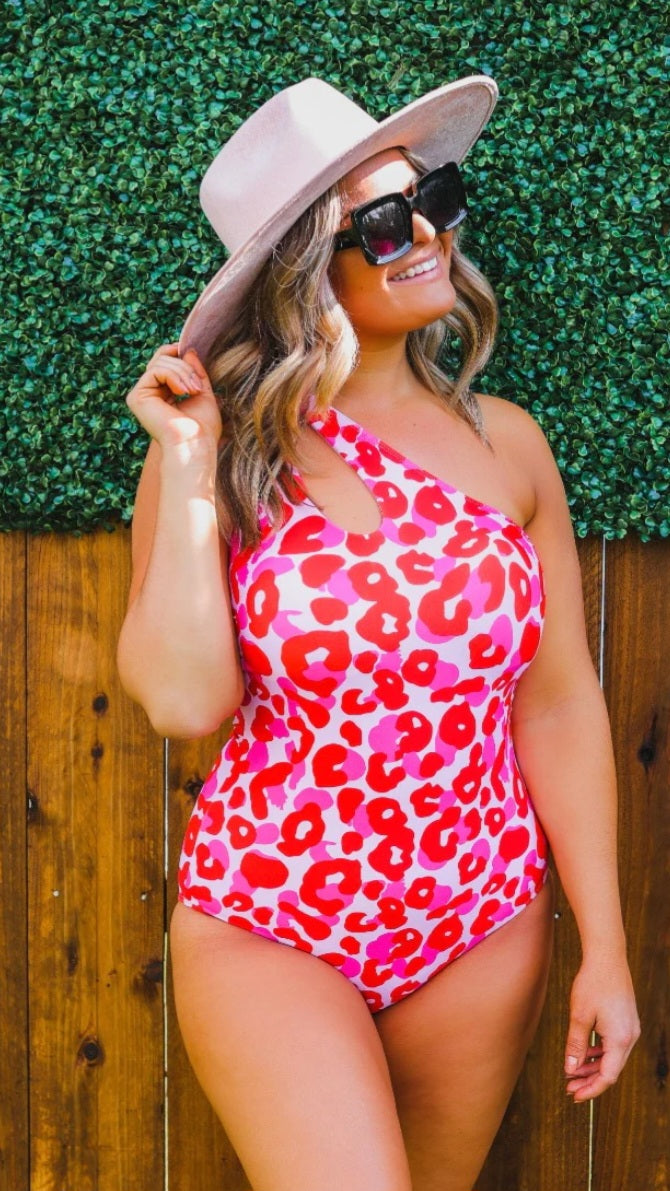 Pink leopard one hot sale piece swimsuit